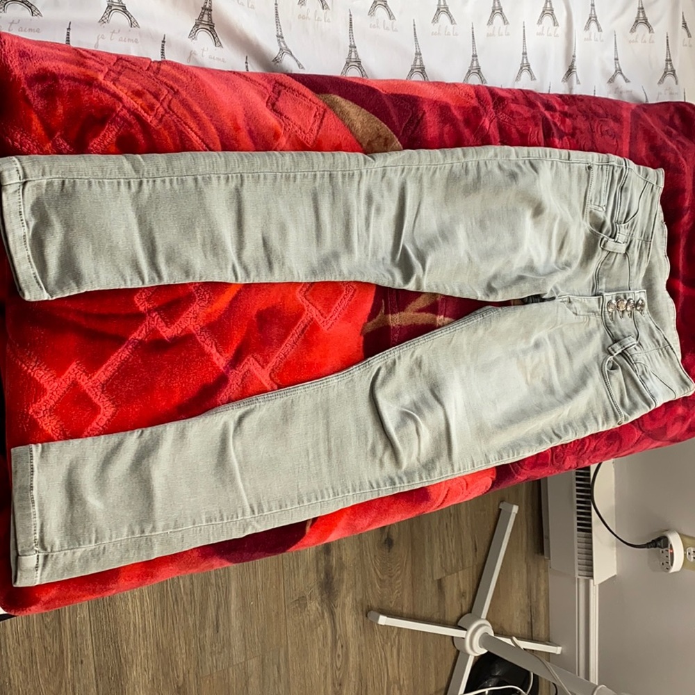 High waist 28, very stretchable material.